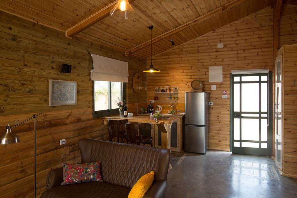 Assaf Boutique Winery & Cabins Kidmat Tsvi Екстериор снимка
