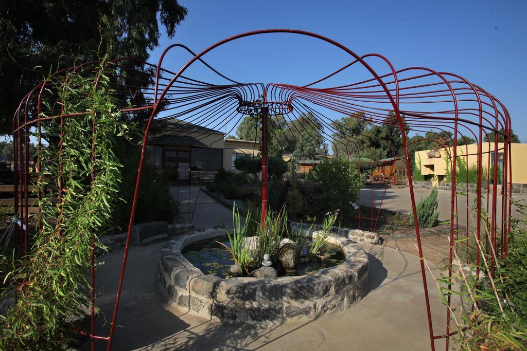 Assaf Boutique Winery & Cabins Kidmat Tsvi Екстериор снимка